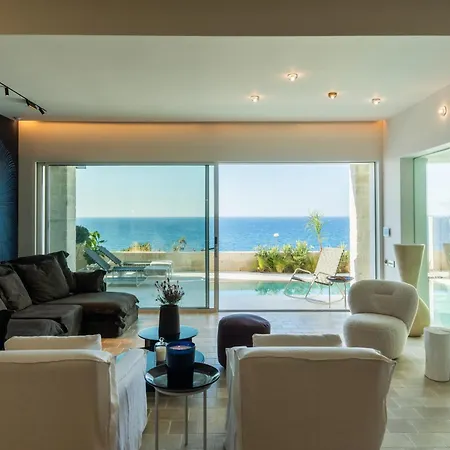 My Cave Blue Iconic Designer By The Sea Ретимно